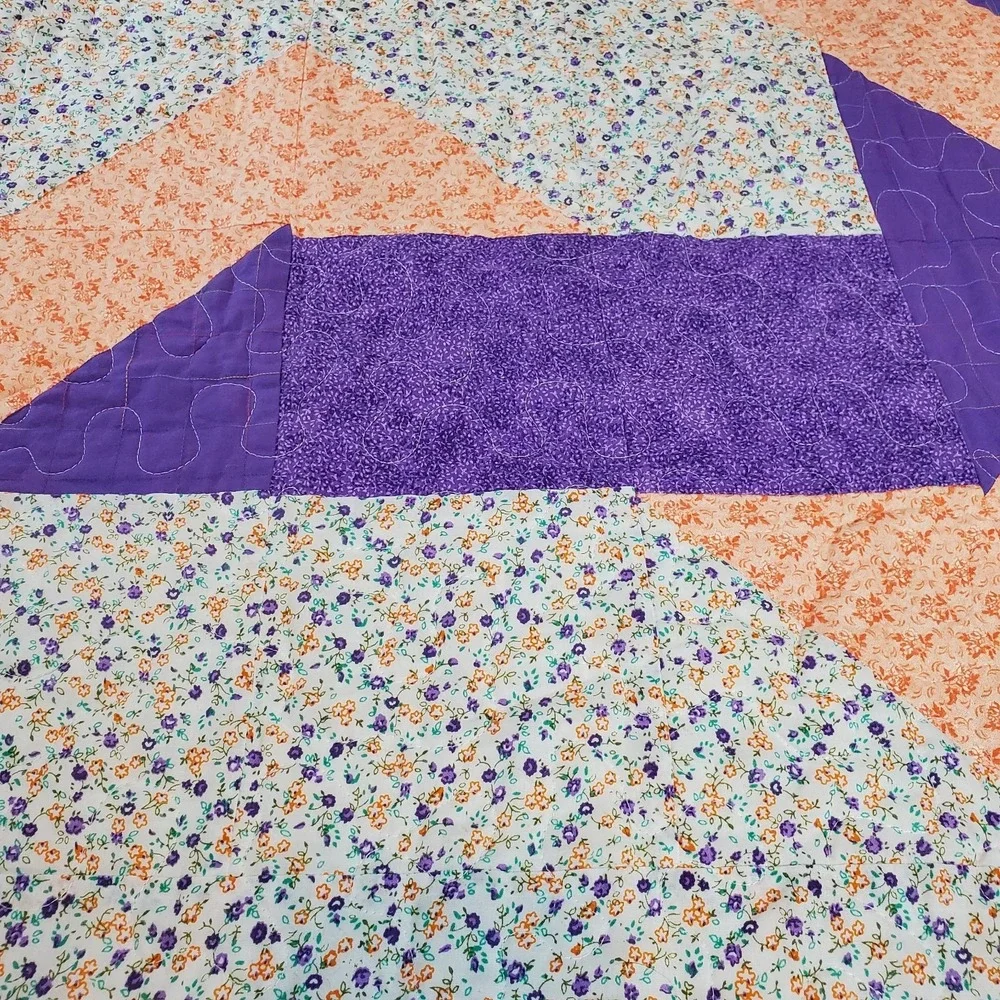 Quilts For Kids Round Rock 46x57 Girls' Floral Lavender Patchwork Machine Quilt